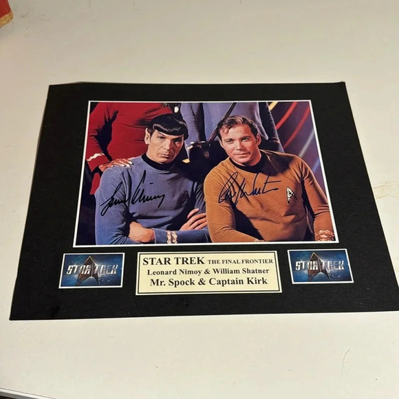 LEONARD NIMOY MR. Spock signed photo STAR TREK - Picture 1 of 1